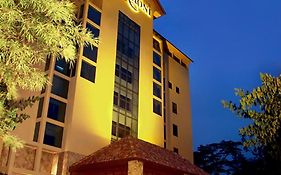 Harmoni Suites Hotel